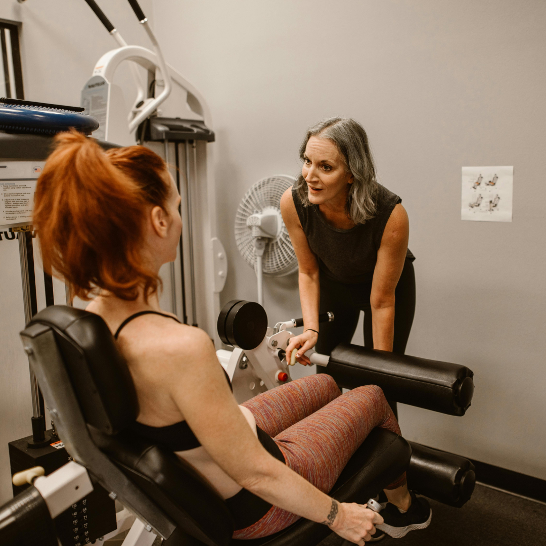 Educador físico em academia